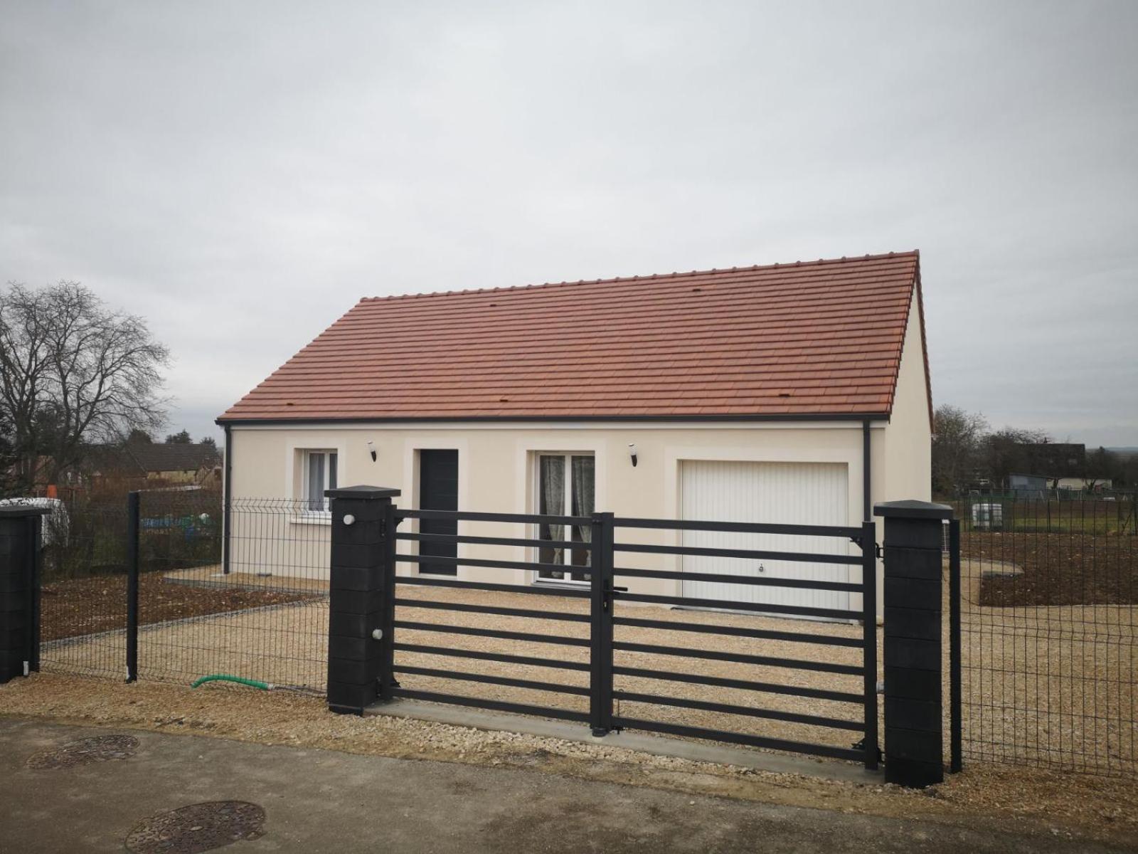 Maison A La Campagne Villiers-sur-Tholon Extérieur photo